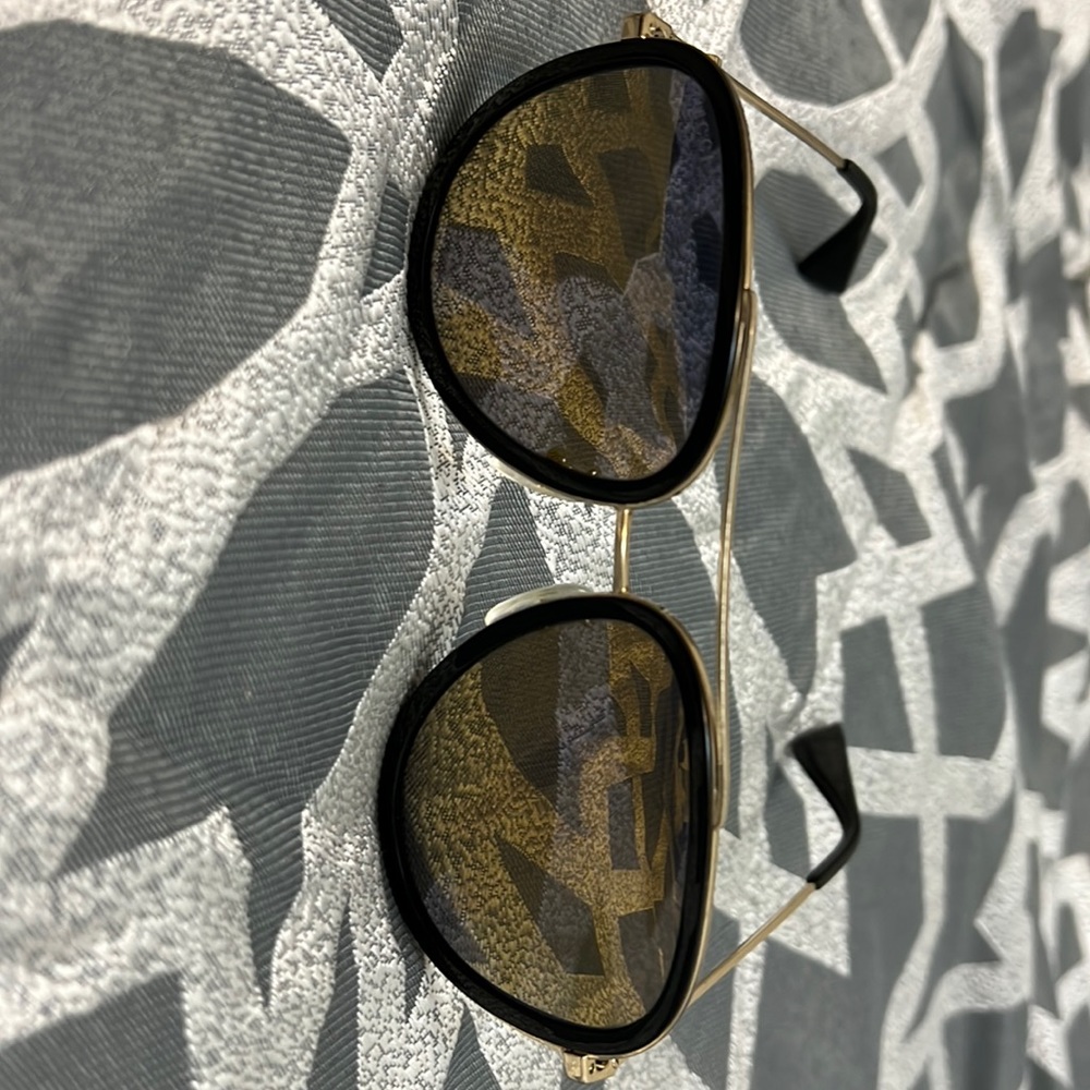 Gucci GG0062S Sunglasses